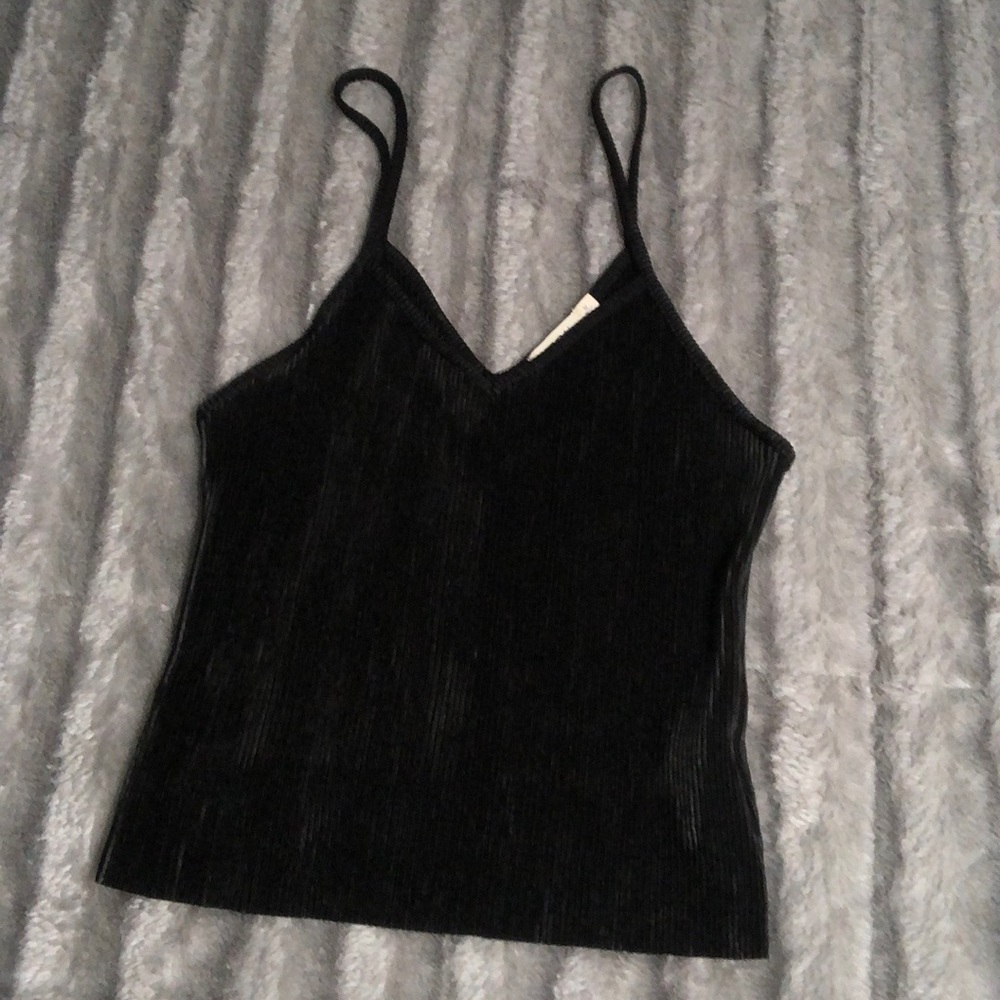 black spaghetti strap tank top